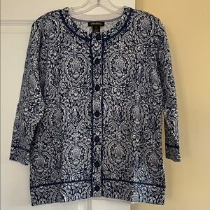 Eddie Bauer Blue and White Knit Sweater, 3/4 Length Sleeves